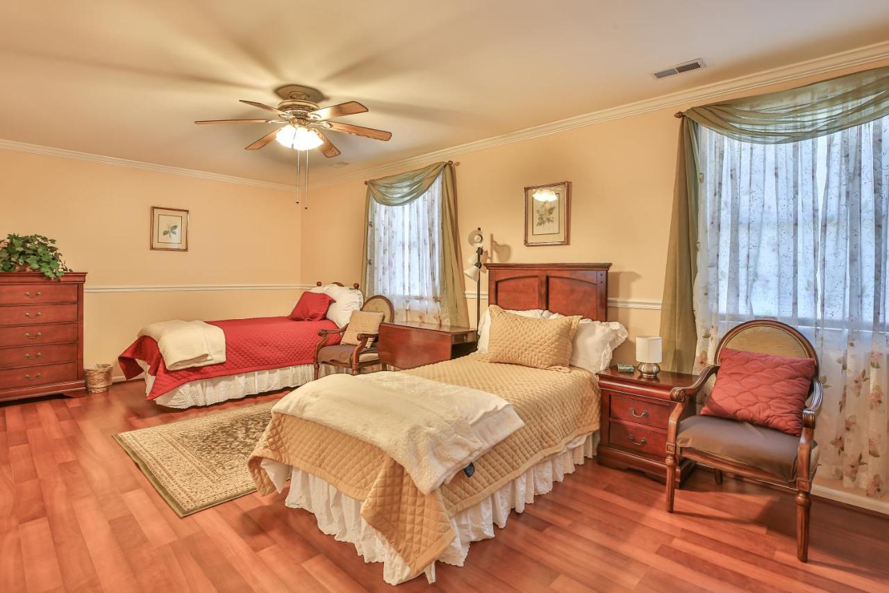 Purcellville Home Buitenkant foto